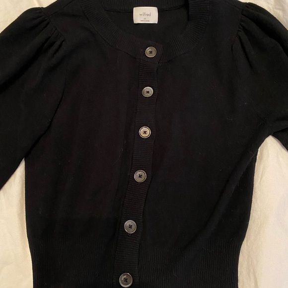 Aritzia Sweaters - Aritzia alessia cardigan